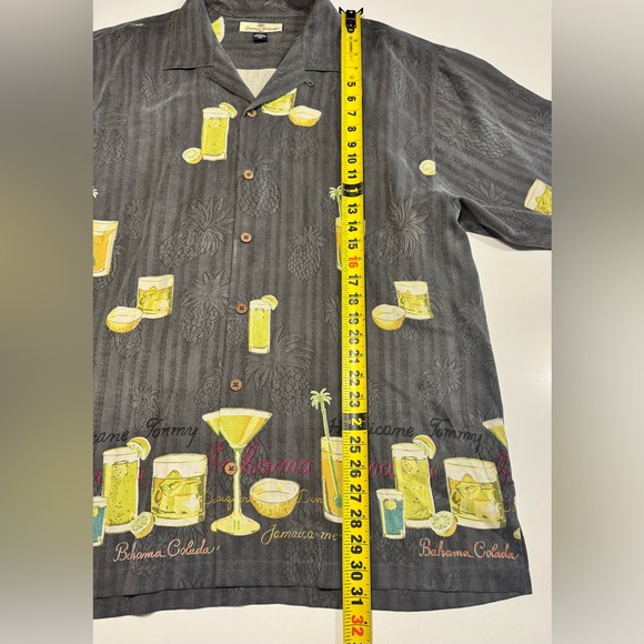 Tommy Bahama Relax Size LRG 100% Silk Bahama Colada Hurricane Tommy Short Sleeve - Picture 8 of 8